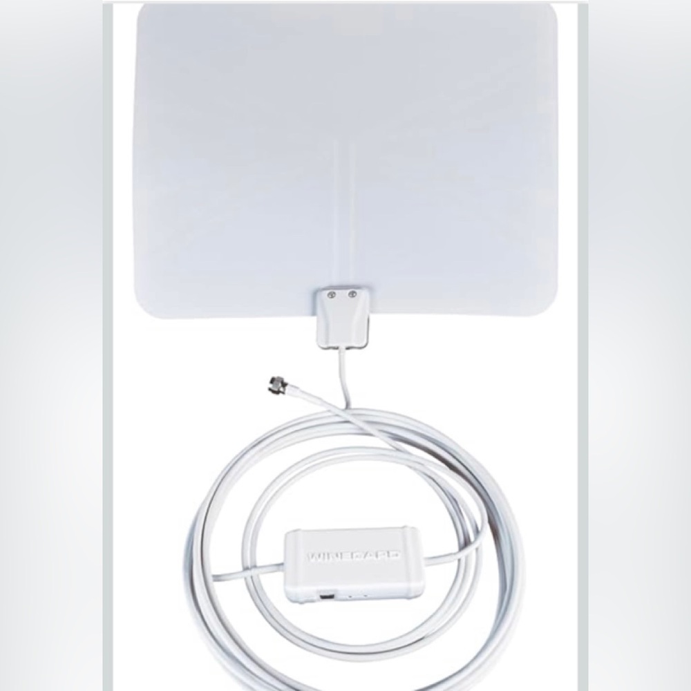 Winegard FL5500A FlatWave Amped Indoor TV Antenna 60 Mile HD VHF UHF Amplified